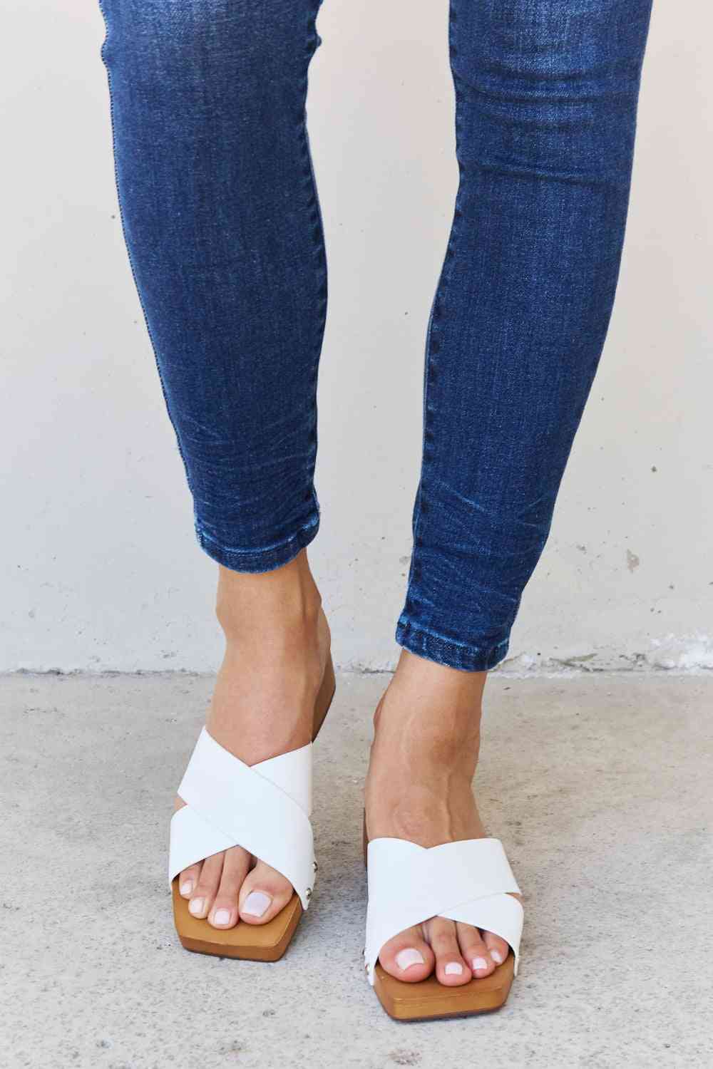 Step Into Summer Wooden Clog in White