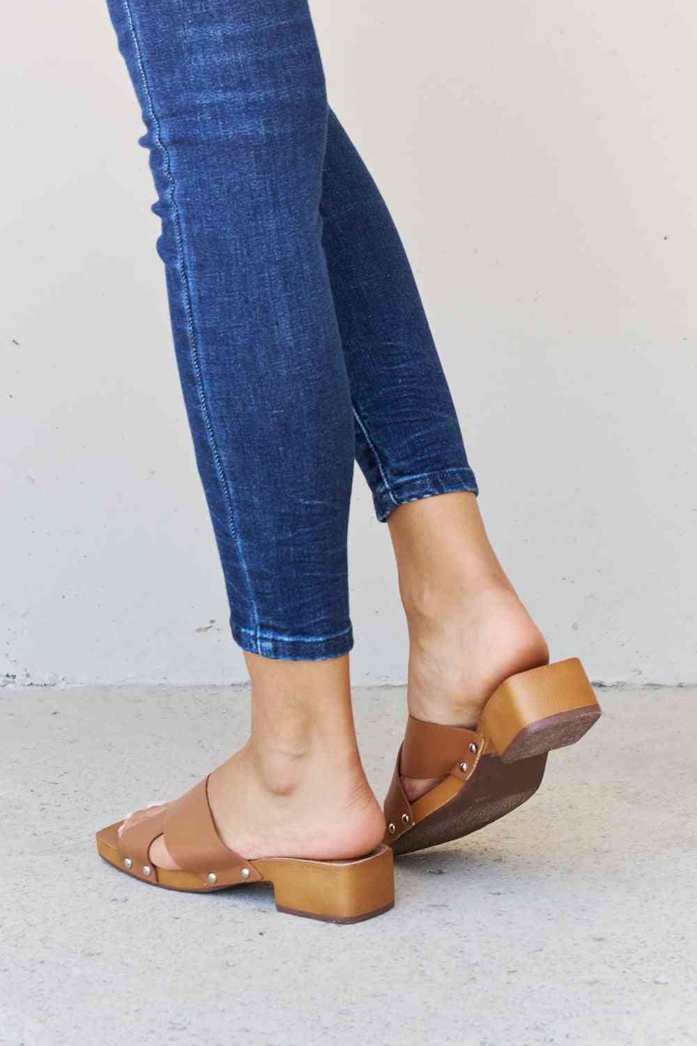 Step Into Summer Criss Cross Clog in Brown